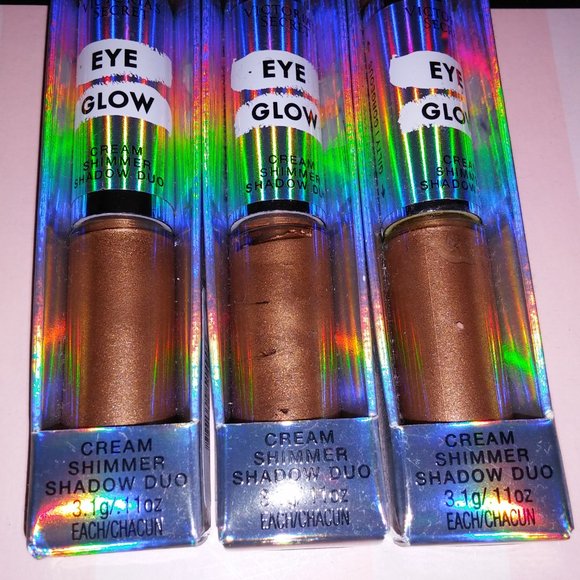 Victoria Secret Eye Shadow Duo - Picture 3 of 6